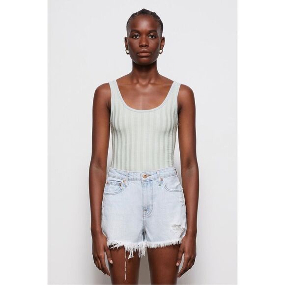 Jonathan Simkhai NWT Leo Denim Shorts in Mykonos Light Wash Size 28 - Picture 1 of 7